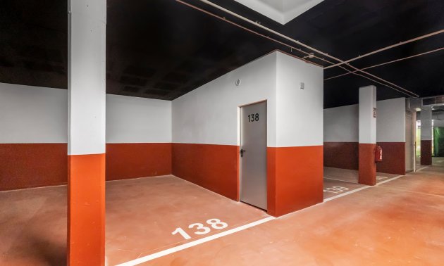 Resale - Apartment / flat -
Torrevieja - Punta prima