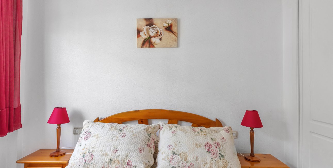Resale - Apartment / flat -
Torrevieja - Punta prima
