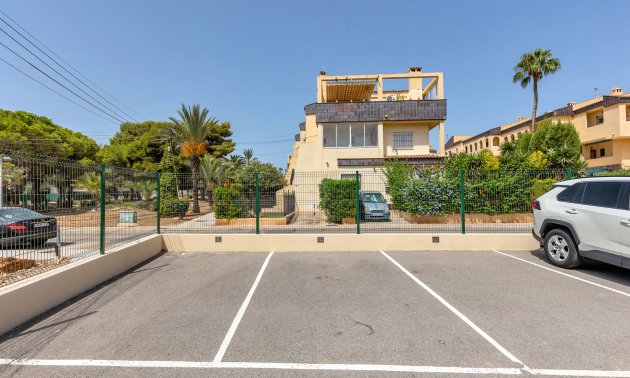 Resale - Apartment / flat -
Torrevieja - Punta prima