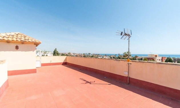 Resale - Villa -
Torrevieja - La Mata