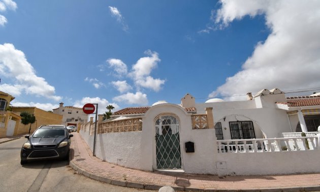 Reventa - Bungalow -
Orihuela Costa - Villamartin