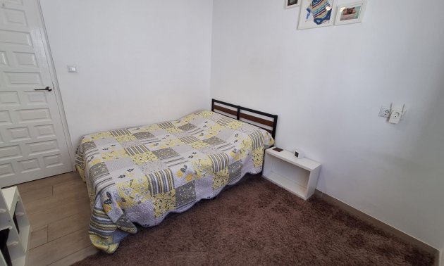 Reventa - Bungalow -
Orihuela Costa - Villamartin