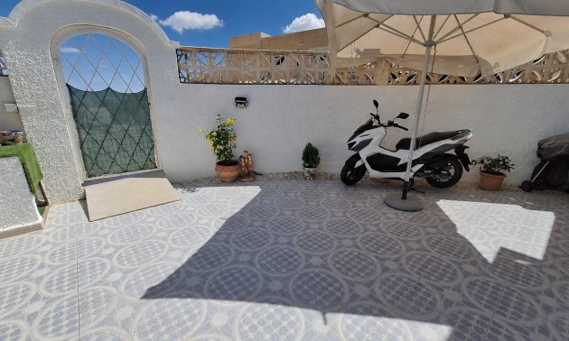 Reventa - Bungalow -
Orihuela Costa - Villamartin