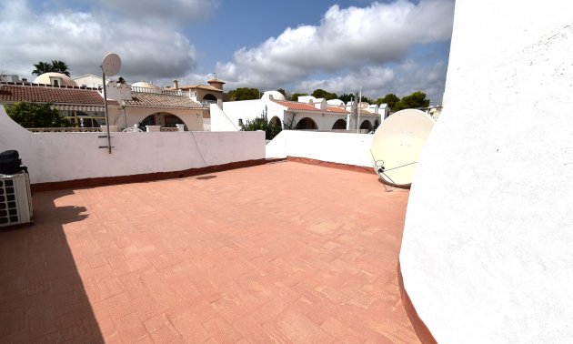 Reventa - Bungalow -
Orihuela Costa - Villamartin
