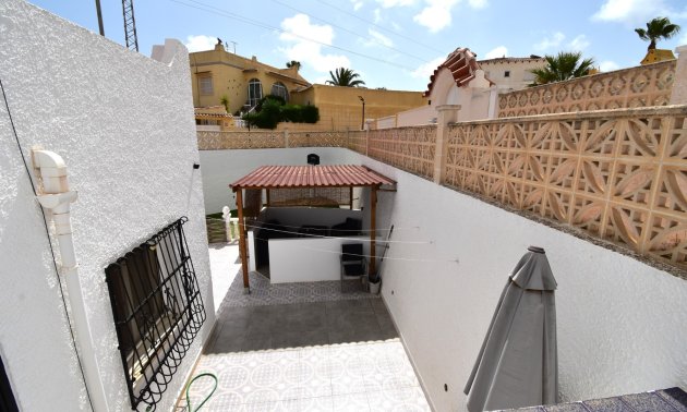 Reventa - Bungalow -
Orihuela Costa - Villamartin
