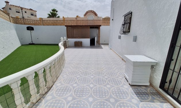 Reventa - Bungalow -
Orihuela Costa - Villamartin
