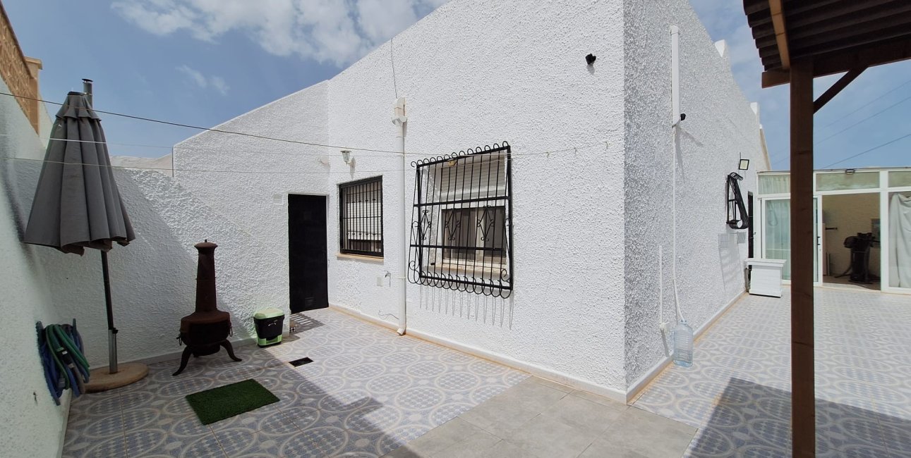 Reventa - Bungalow -
Orihuela Costa - Villamartin