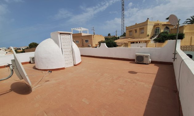 Reventa - Bungalow -
Orihuela Costa - Villamartin