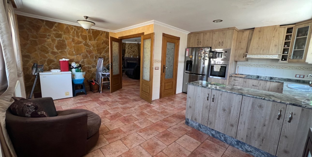 Resale - Villa -
La Marina - La Escuera