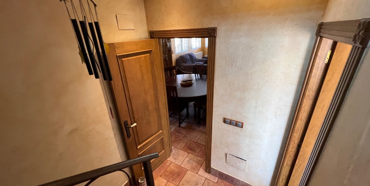 Resale - Villa -
La Marina - La Escuera