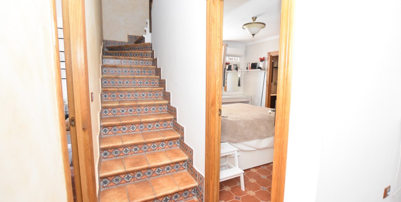 Resale - Villa -
La Marina - La Escuera