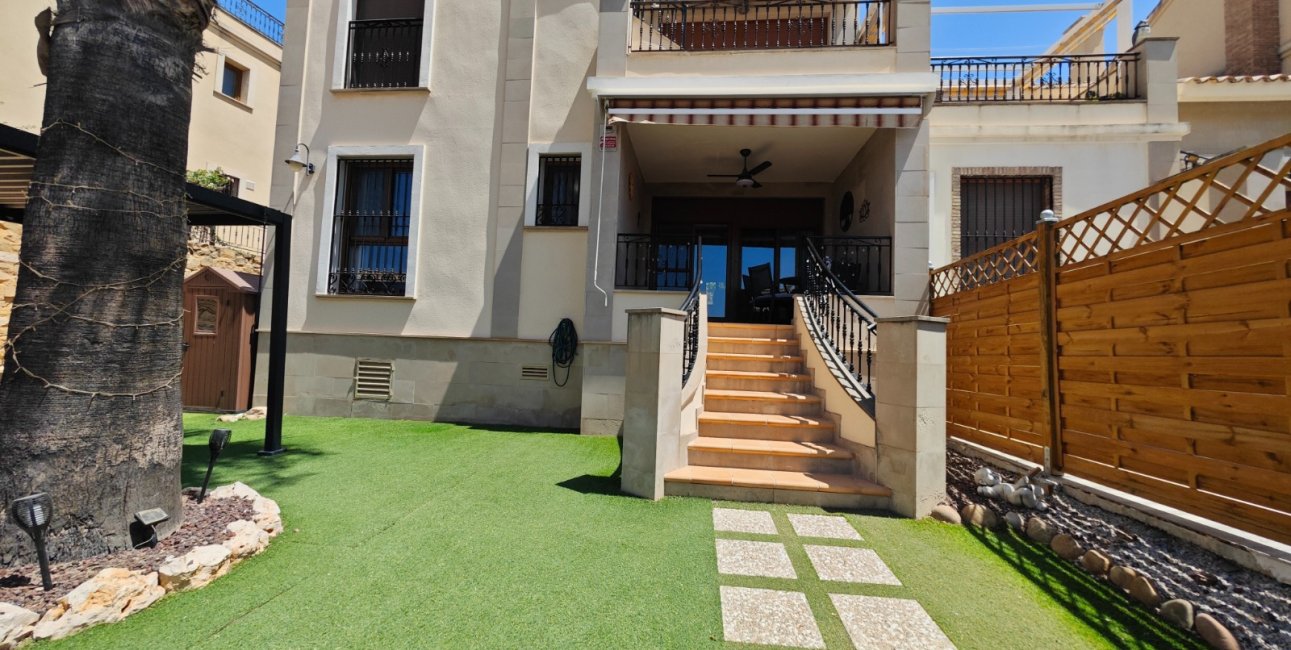 Reventa - Apartamento / piso -
Algorfa - La Finca Golf Resort