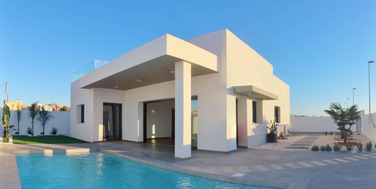 New Build - Villa -
Rafal - polideportivo