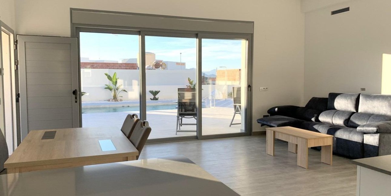 New Build - Villa -
Rafal - polideportivo