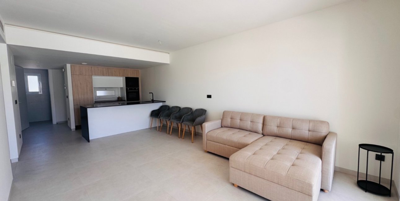 Reventa - Apartamento / piso -
Guardamar del Segura - El Raso