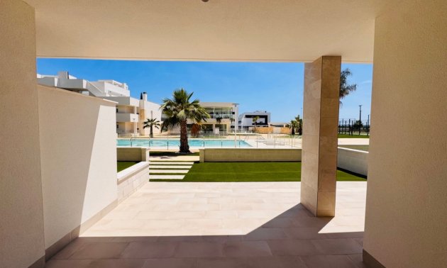 Reventa - Apartamento / piso -
Guardamar del Segura - El Raso