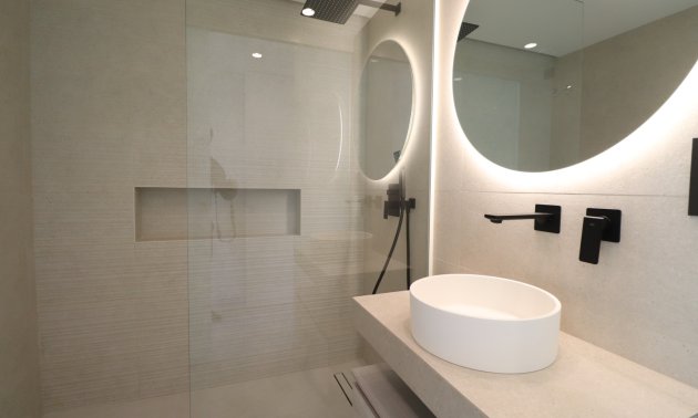 Reventa - Apartamento / piso -
Guardamar del Segura - El Raso