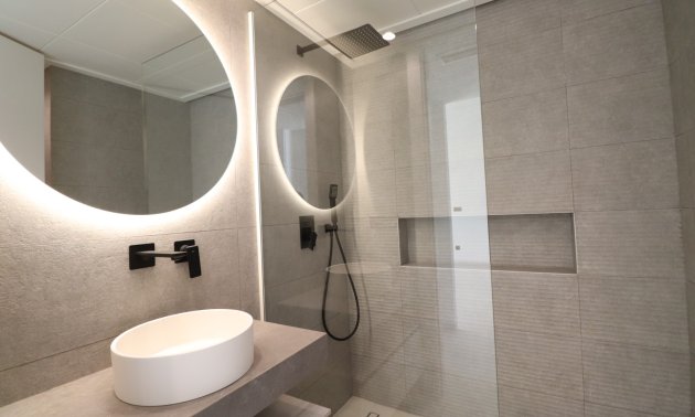 Reventa - Apartamento / piso -
Guardamar del Segura - El Raso