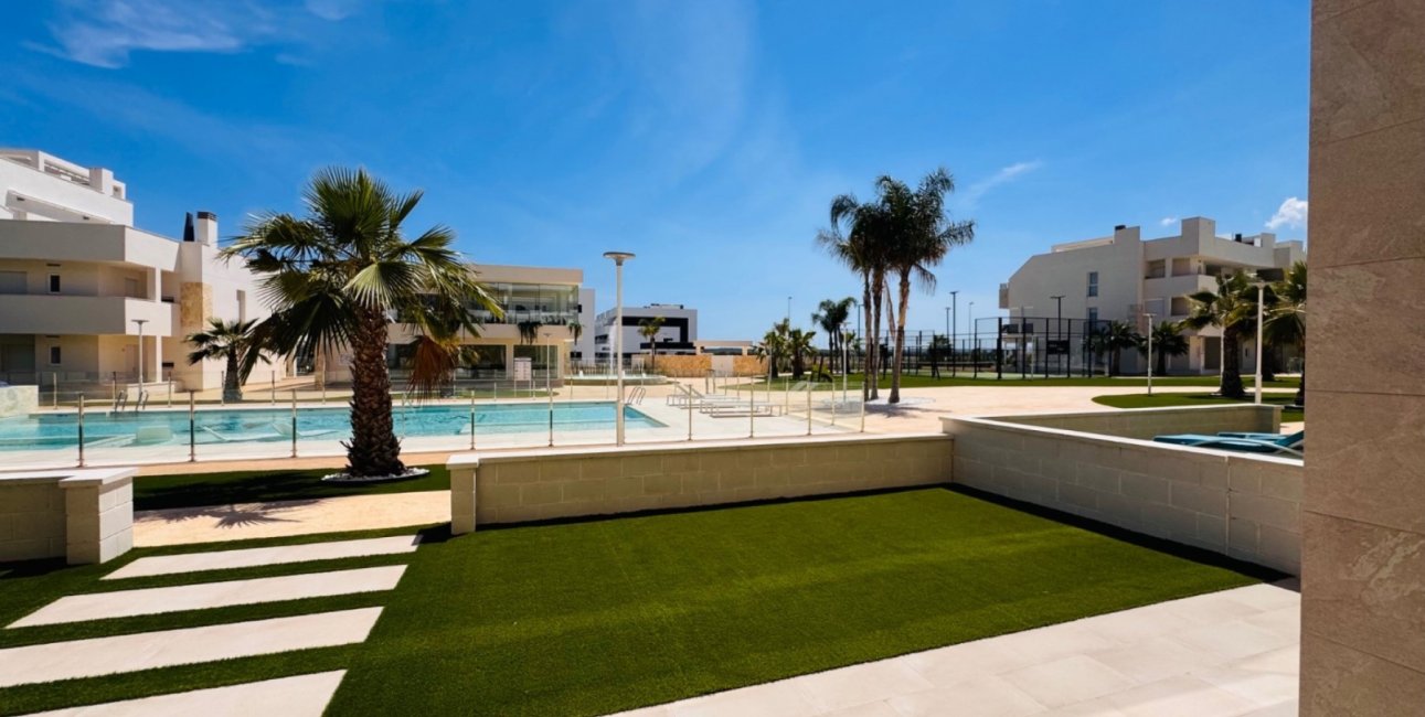 Reventa - Apartamento / piso -
Guardamar del Segura - El Raso
