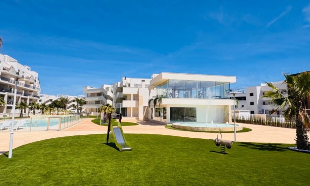 Reventa - Apartamento / piso -
Guardamar del Segura - El Raso