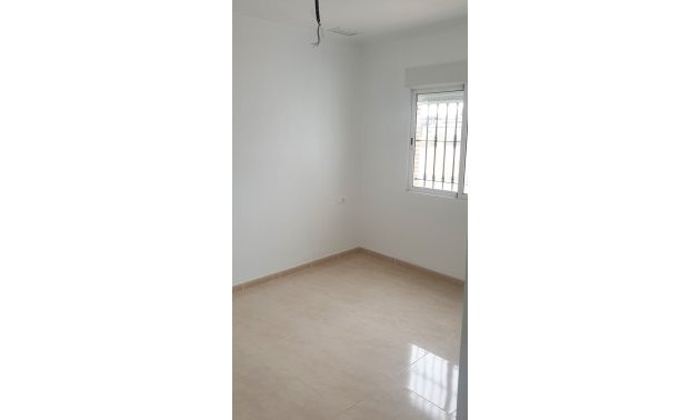 Resale - Country House -
Catral - Catral - Country