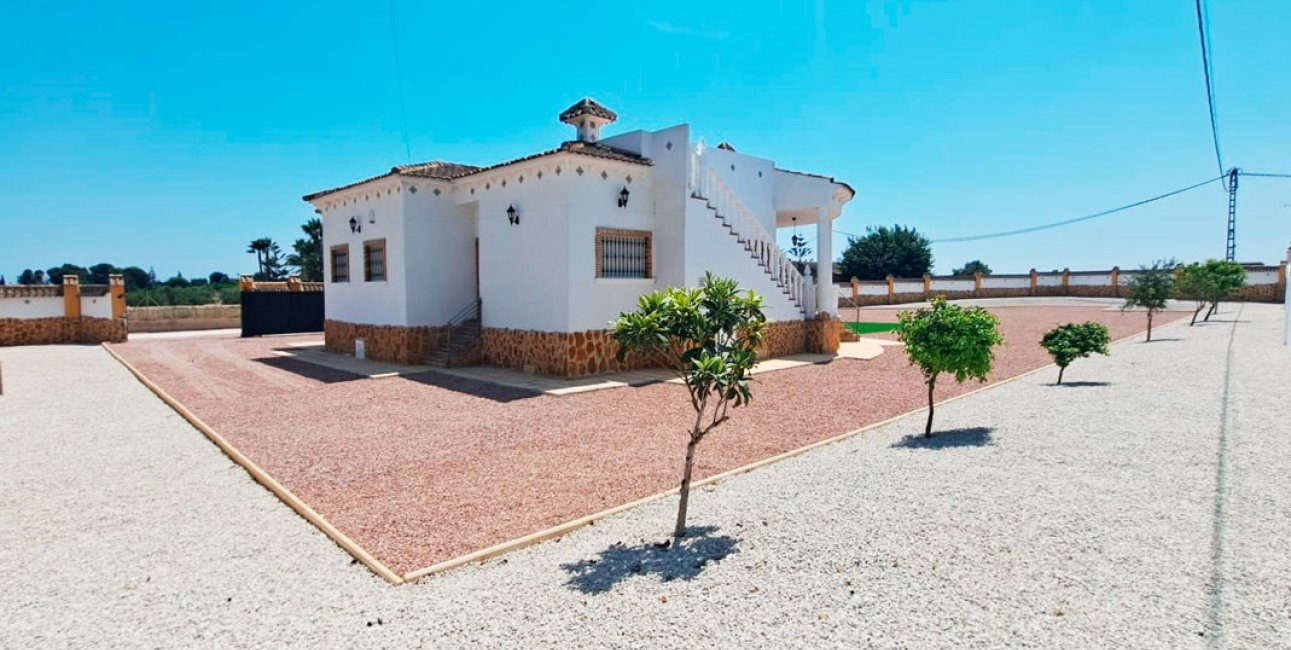 Resale - Country House -
Catral - Catral - Country