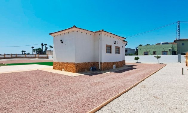 Resale - Country House -
Catral - Catral - Country