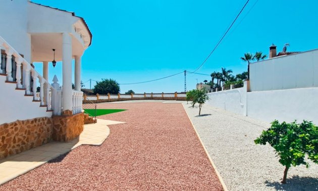 Resale - Country House -
Catral - Catral - Country