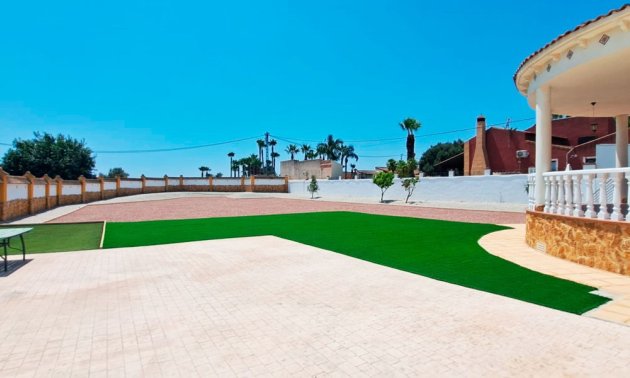 Resale - Country House -
Catral - Catral - Country