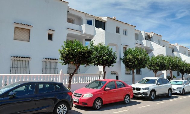Resale - Apartment - Top Floor -
Torrevieja - Playa de los Naufragos