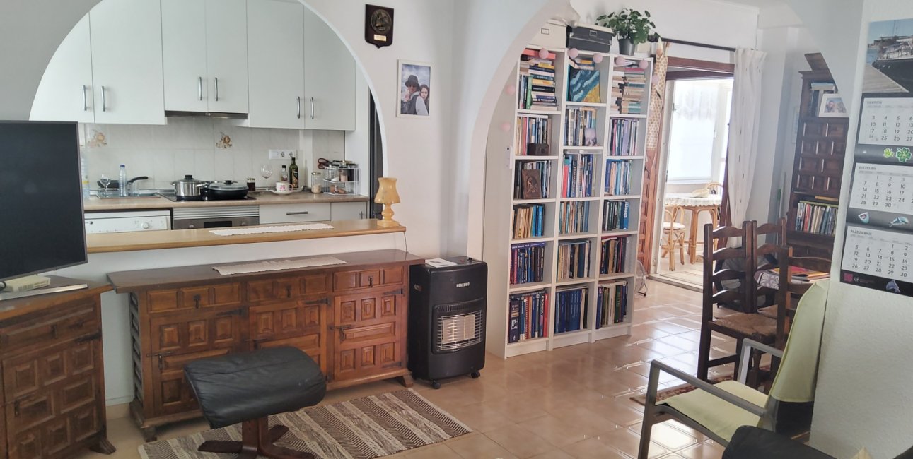 Resale - Apartment - Top Floor -
Torrevieja - Playa de los Naufragos