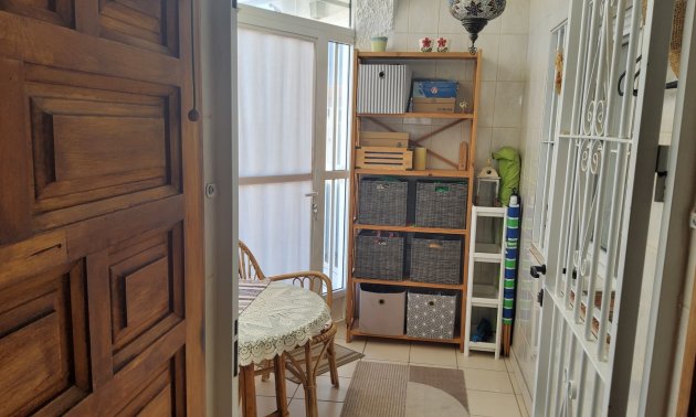 Resale - Apartment - Top Floor -
Torrevieja - Playa de los Naufragos