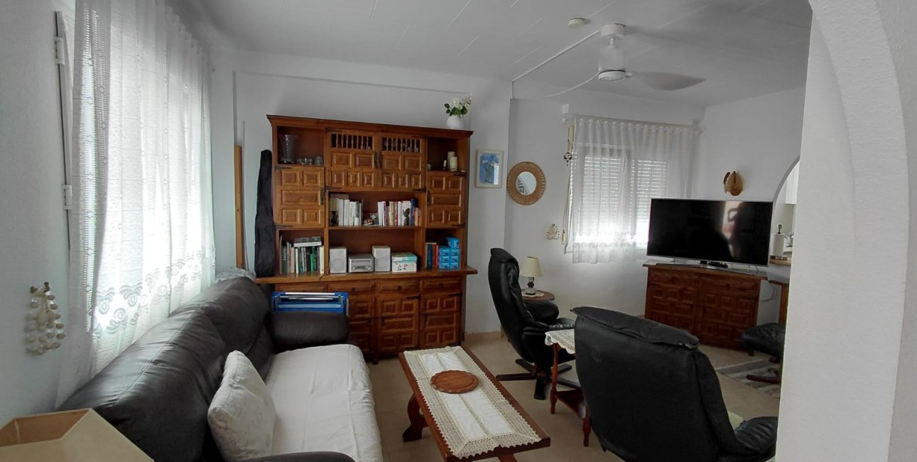 Resale - Apartment - Top Floor -
Torrevieja - Playa de los Naufragos