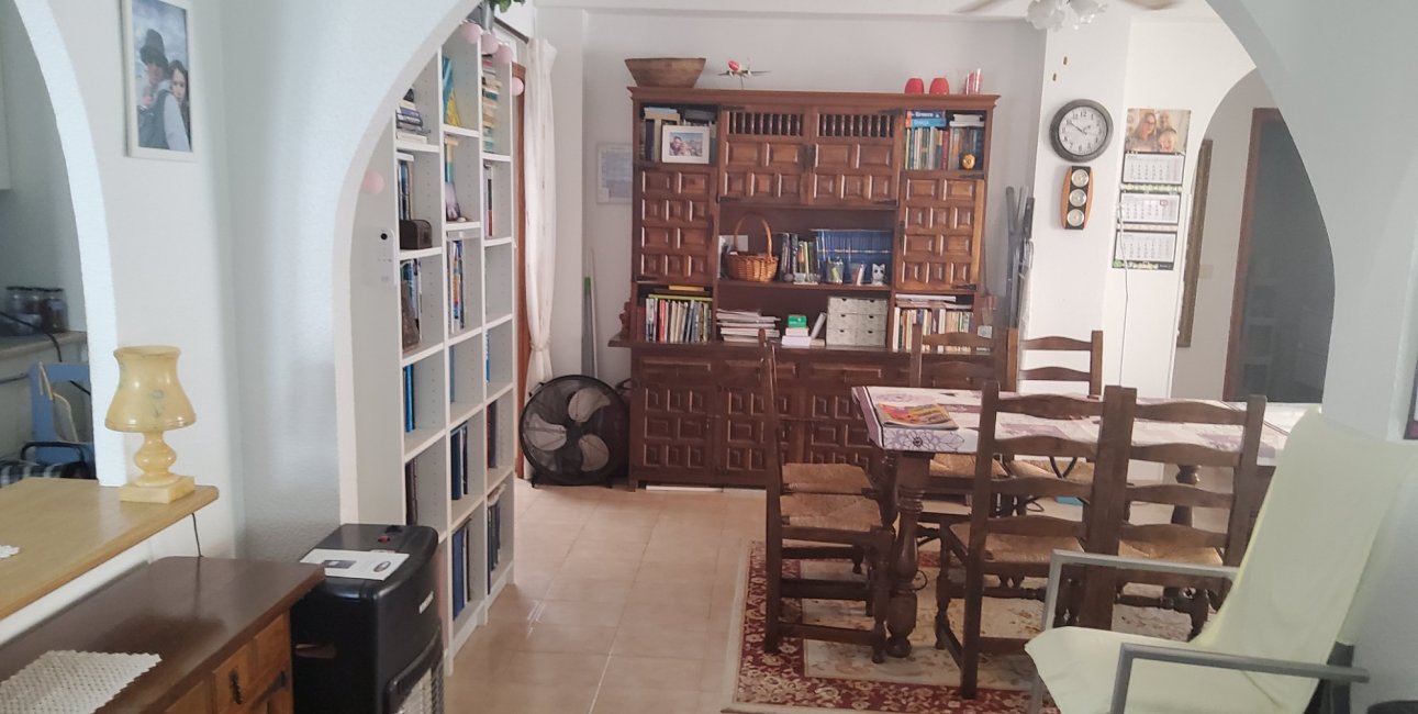 Resale - Apartment - Top Floor -
Torrevieja - Playa de los Naufragos