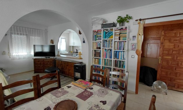 Resale - Apartment - Top Floor -
Torrevieja - Playa de los Naufragos