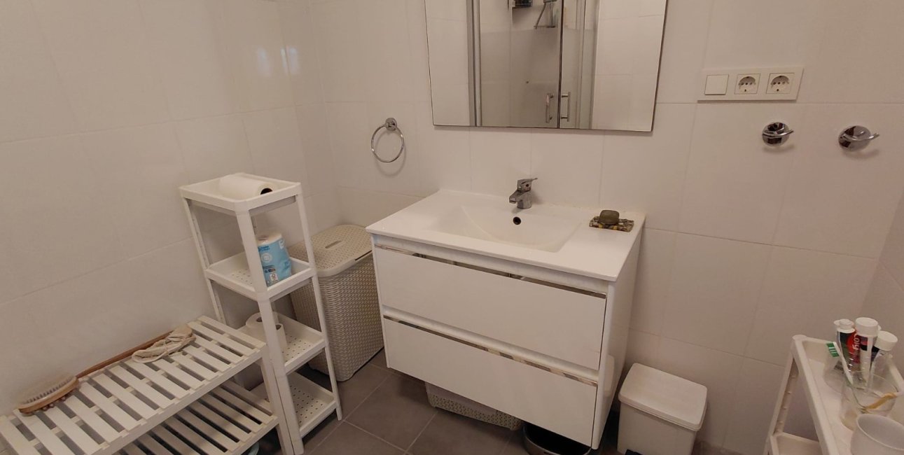 Resale - Apartment - Top Floor -
Torrevieja - Playa de los Naufragos
