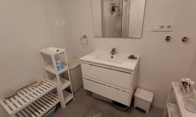 Resale - Apartment - Top Floor -
Torrevieja - Playa de los Naufragos
