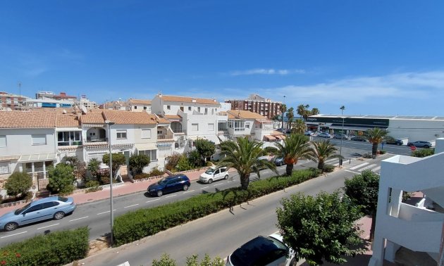 Resale - Apartment - Top Floor -
Torrevieja - Playa de los Naufragos