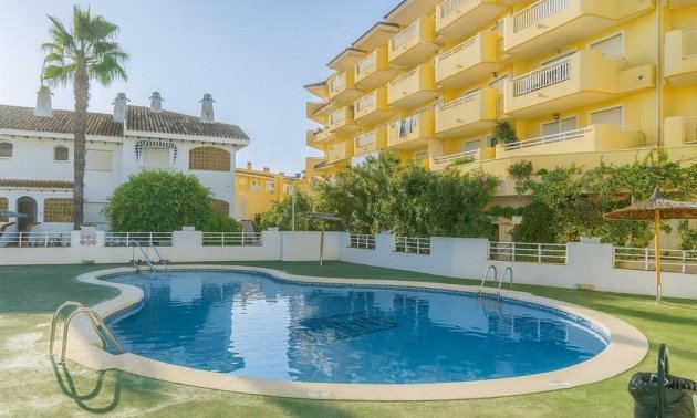 Resale - Townhouse -
Dehesa de campoamor - Campoamor