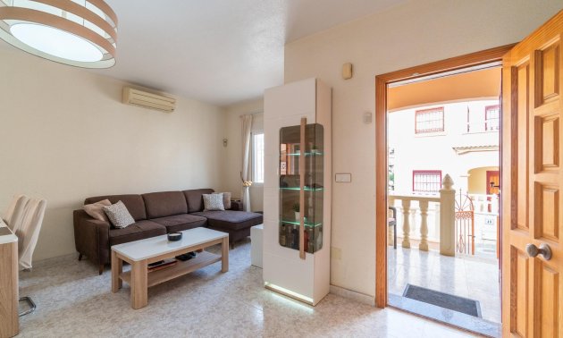 Reventa - Adosado -
Orihuela Costa - Playa Flamenca