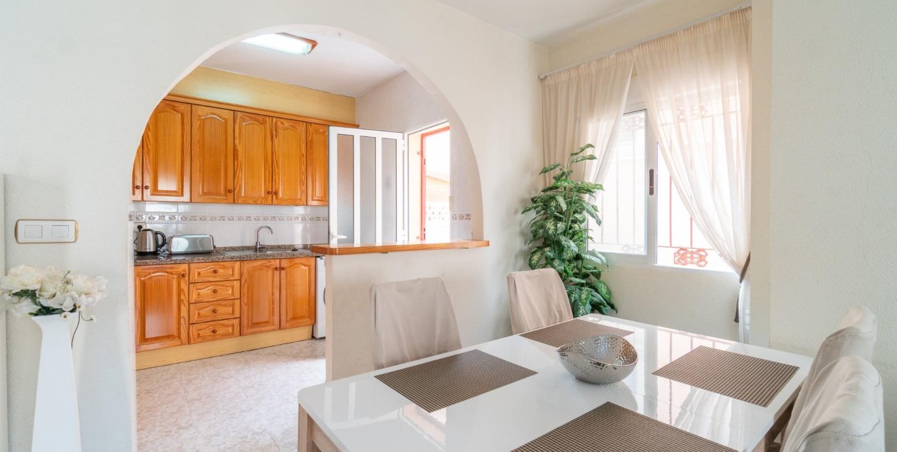 Reventa - Adosado -
Orihuela Costa - Playa Flamenca