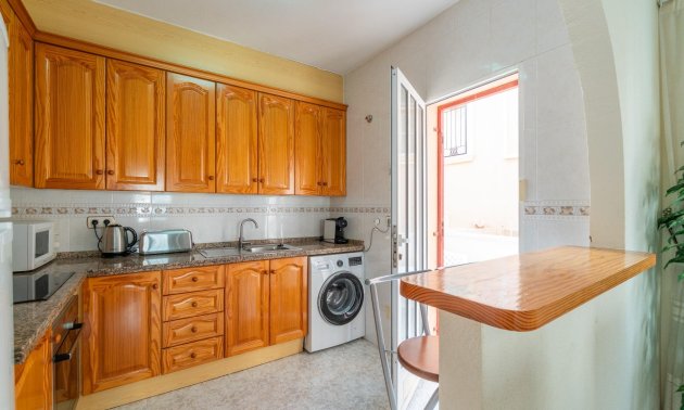 Reventa - Adosado -
Orihuela Costa - Playa Flamenca