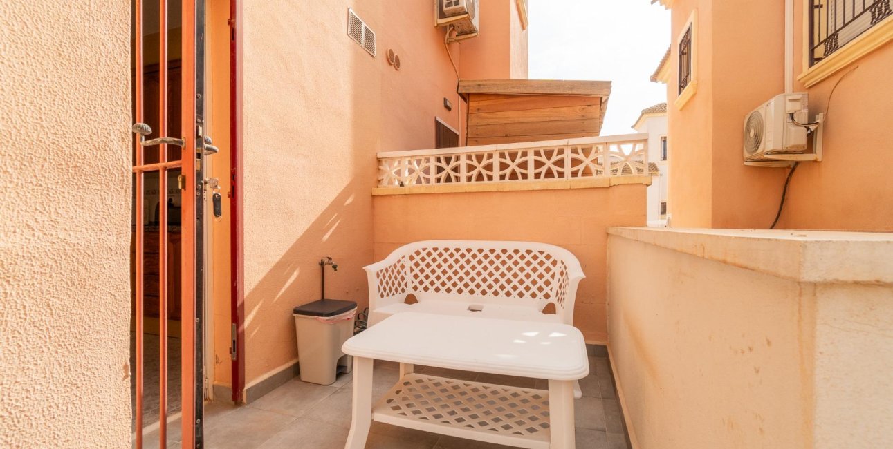 Reventa - Adosado -
Orihuela Costa - Playa Flamenca