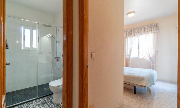 Reventa - Adosado -
Orihuela Costa - Playa Flamenca