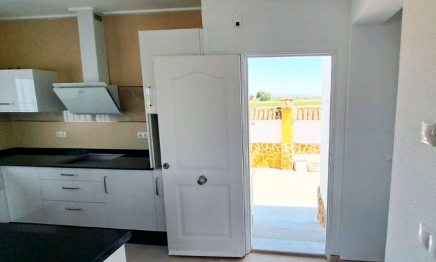 Resale - Country House -
Catral - Catral - Country