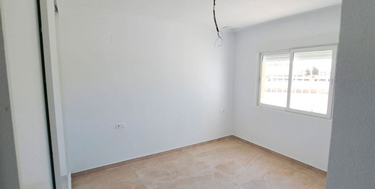 Resale - Country House -
Catral - Catral - Country
