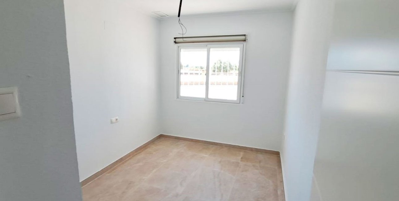 Resale - Country House -
Catral - Catral - Country