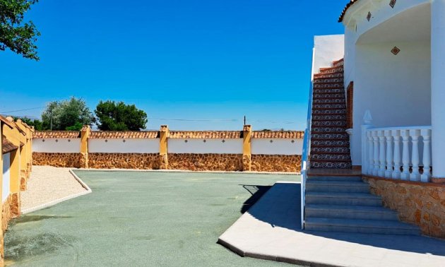 Resale - Country House -
Catral - Catral - Country