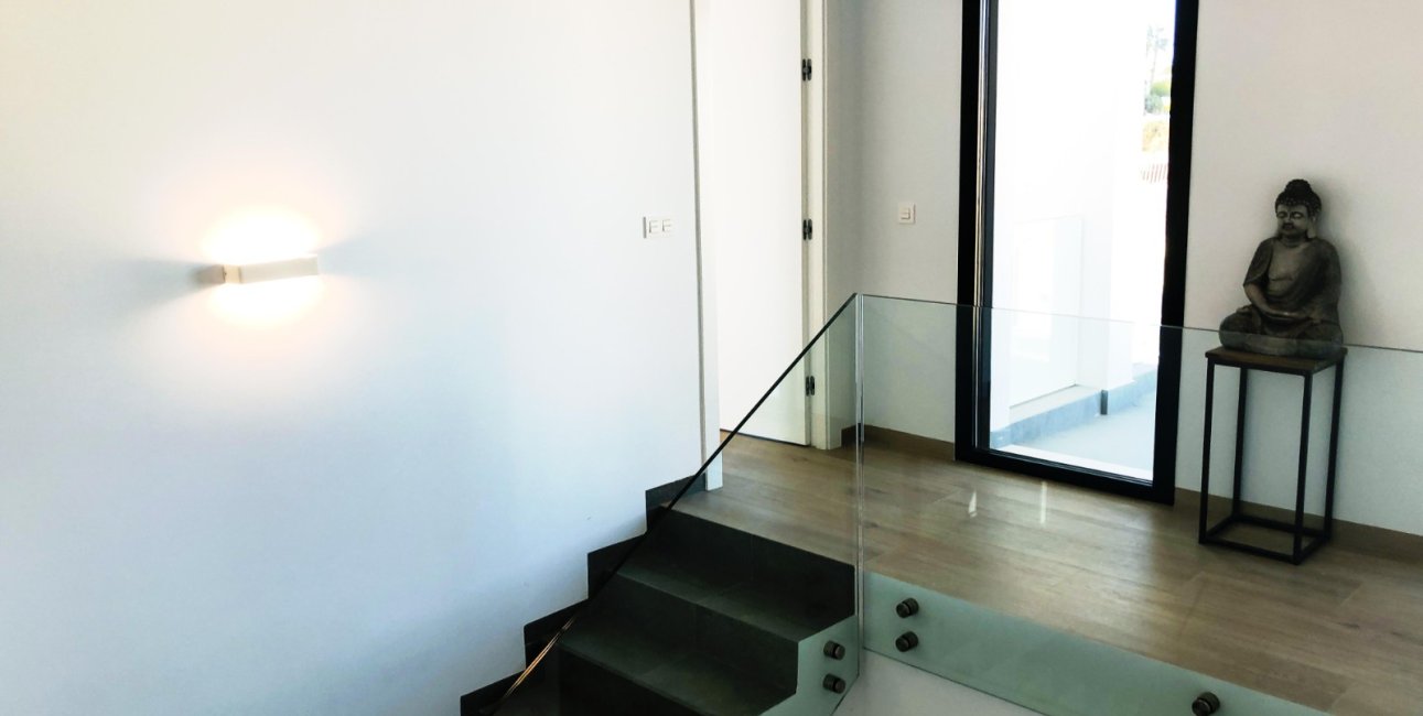 Resale - Villa -
Ciudad Quesada - Altos de Quesada