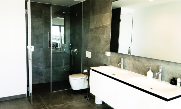 Resale - Villa -
Ciudad Quesada - Altos de Quesada
